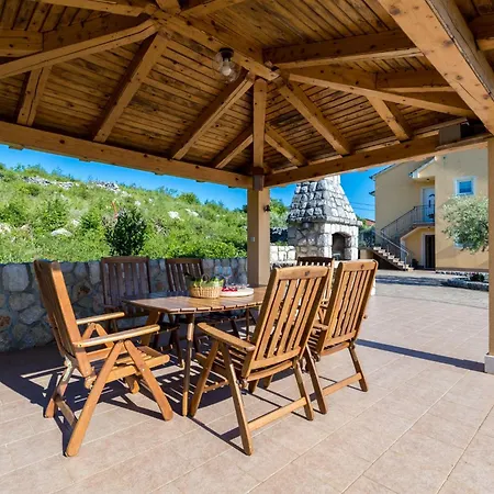 Haus David &matej Holiday home *