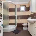Haus David &matej Nyaraló Linardići